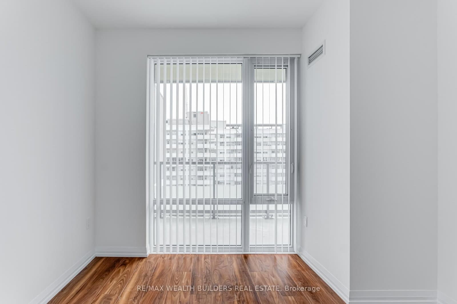 50 Dunfield Avenue, Unit 2520 thumbnail 21