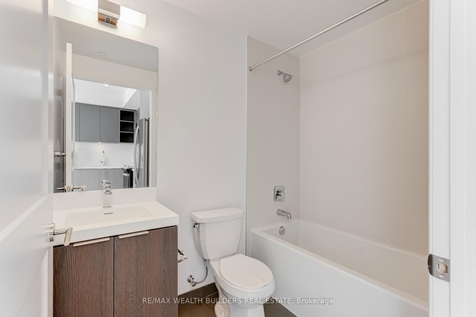 50 Dunfield Avenue, Unit 2520 thumbnail 23