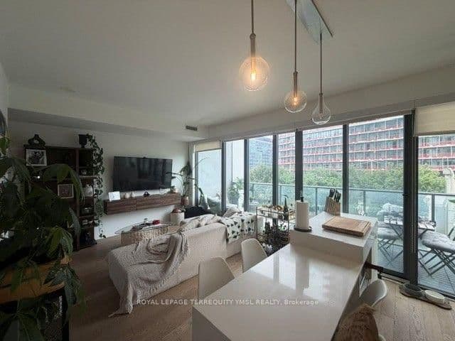 12 Bonnycastle Street, Unit 203 thumbnail 14