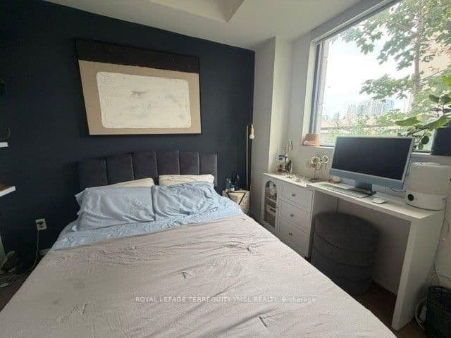 12 Bonnycastle Street, Unit 203 thumbnail 20