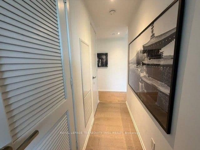 12 Bonnycastle Street, Unit 203 thumbnail 22
