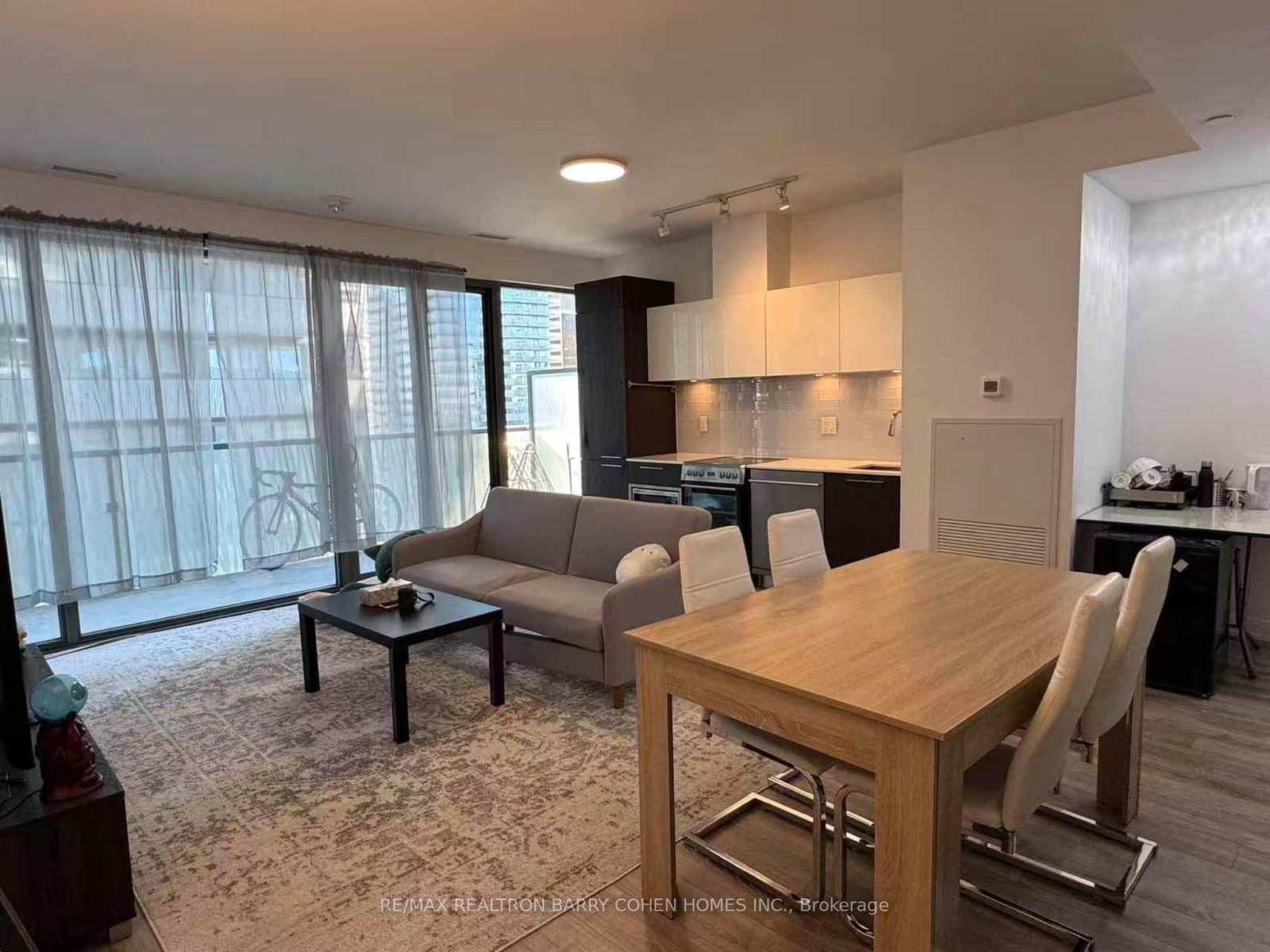 50 Charles Street E, Unit 3407 - Image 1