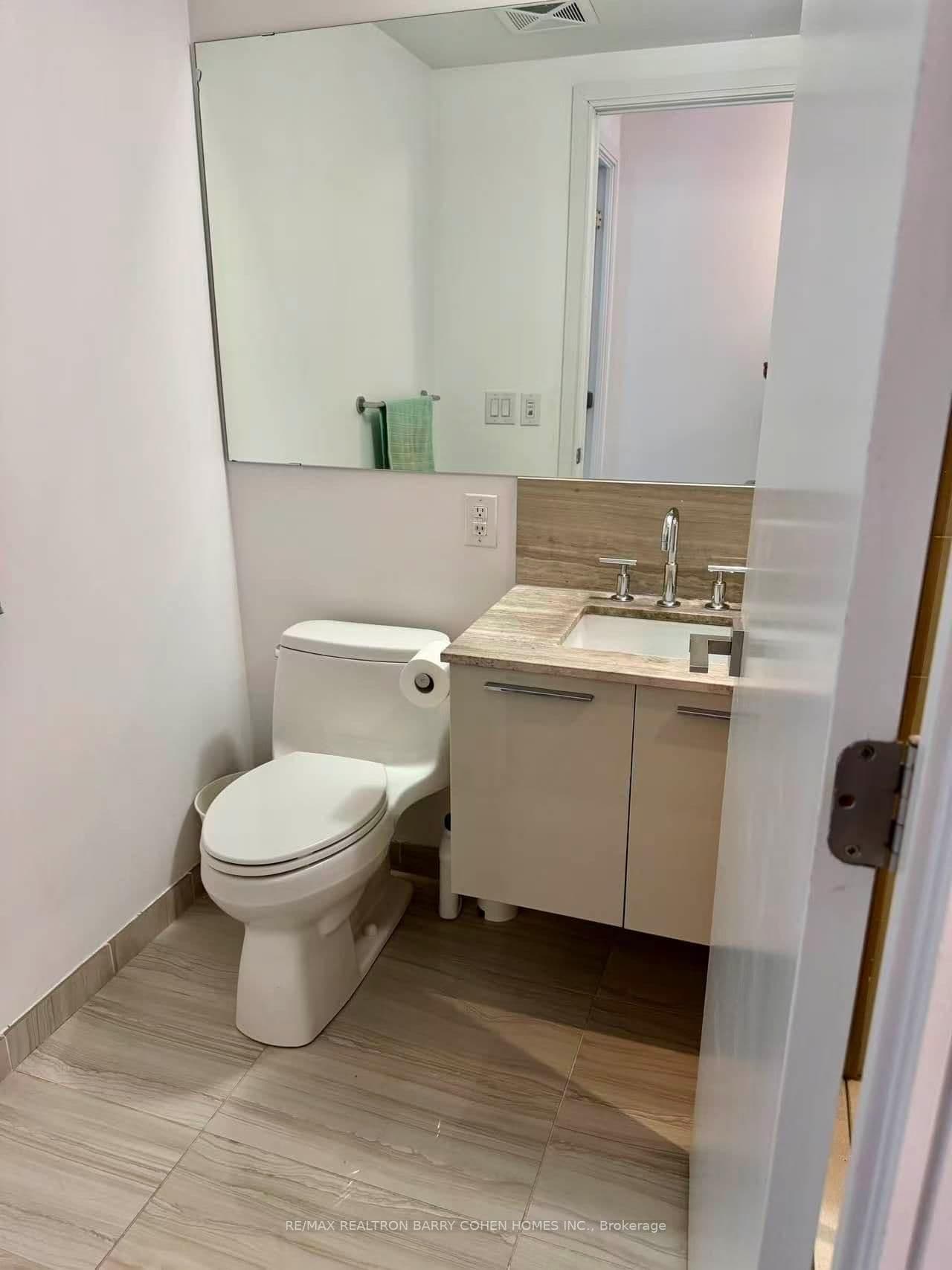 50 Charles Street E, Unit 3407 thumbnail 10