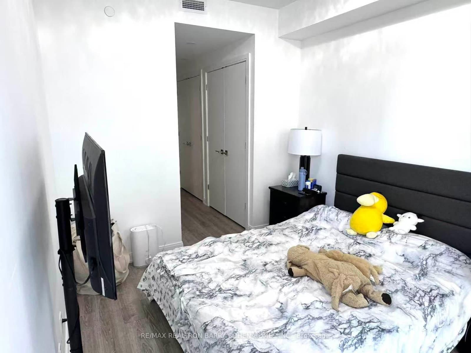 50 Charles Street E, Unit 3407 thumbnail 7