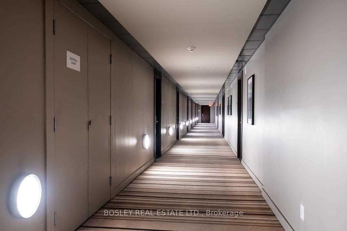 25 Oxley Street, Unit 910 thumbnail 14