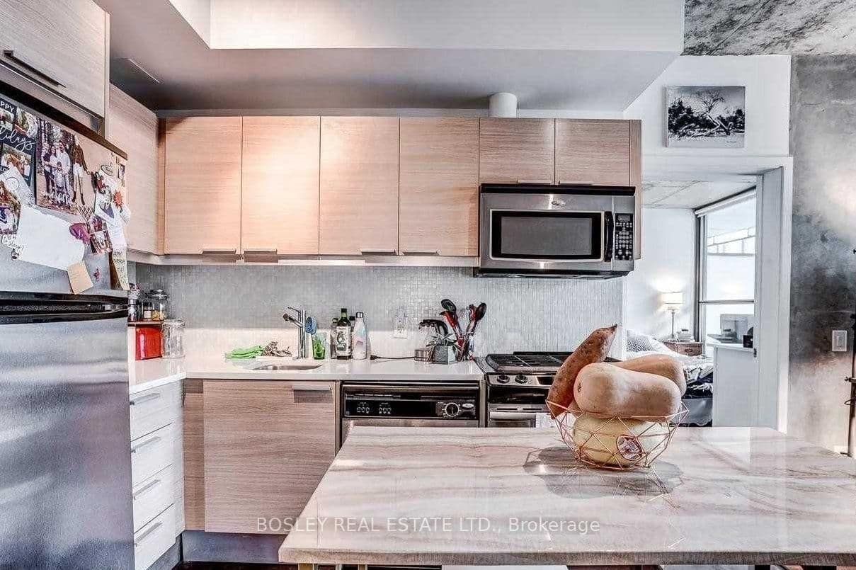 25 Oxley Street, Unit 910 thumbnail 7