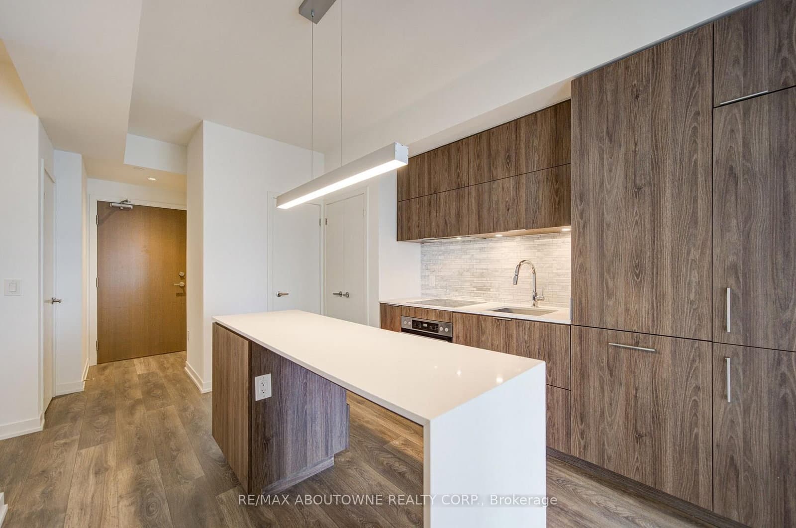 20 Richardson Street, Unit 3102 thumbnail 11