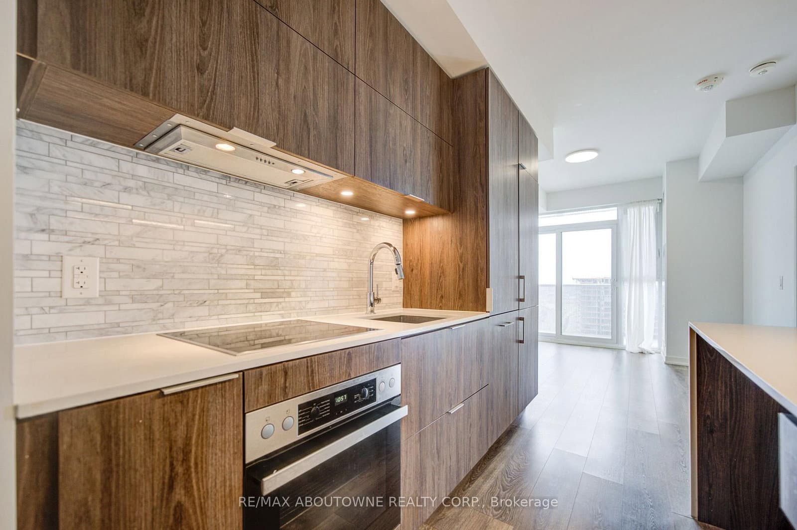 20 Richardson Street, Unit 3102 thumbnail 14