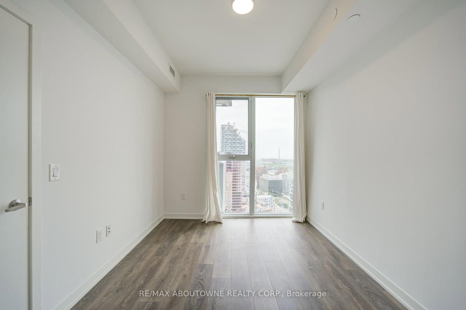 20 Richardson Street, Unit 3102 thumbnail 20