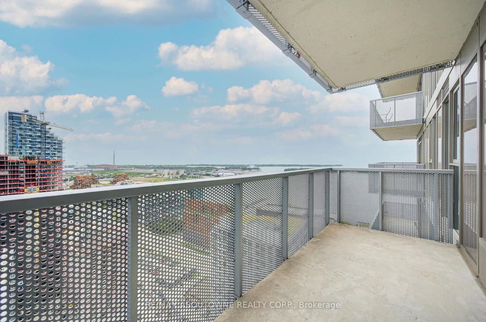 20 Richardson Street, Unit 3102 thumbnail 29