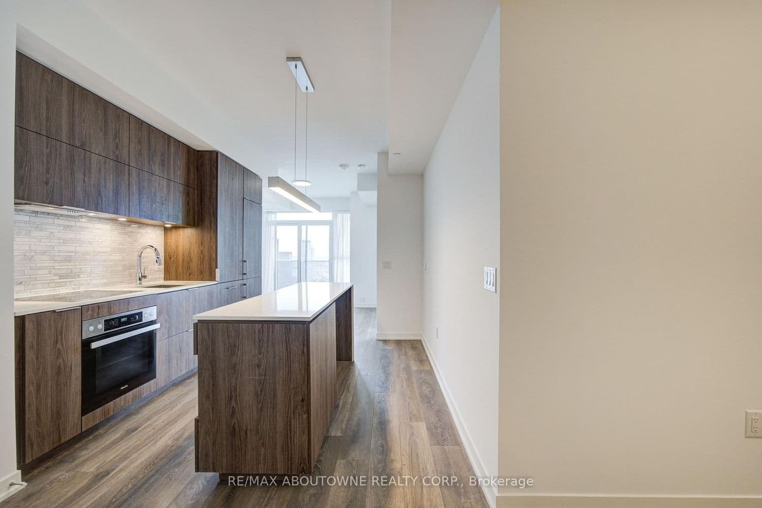 20 Richardson Street, Unit 3102 thumbnail 7