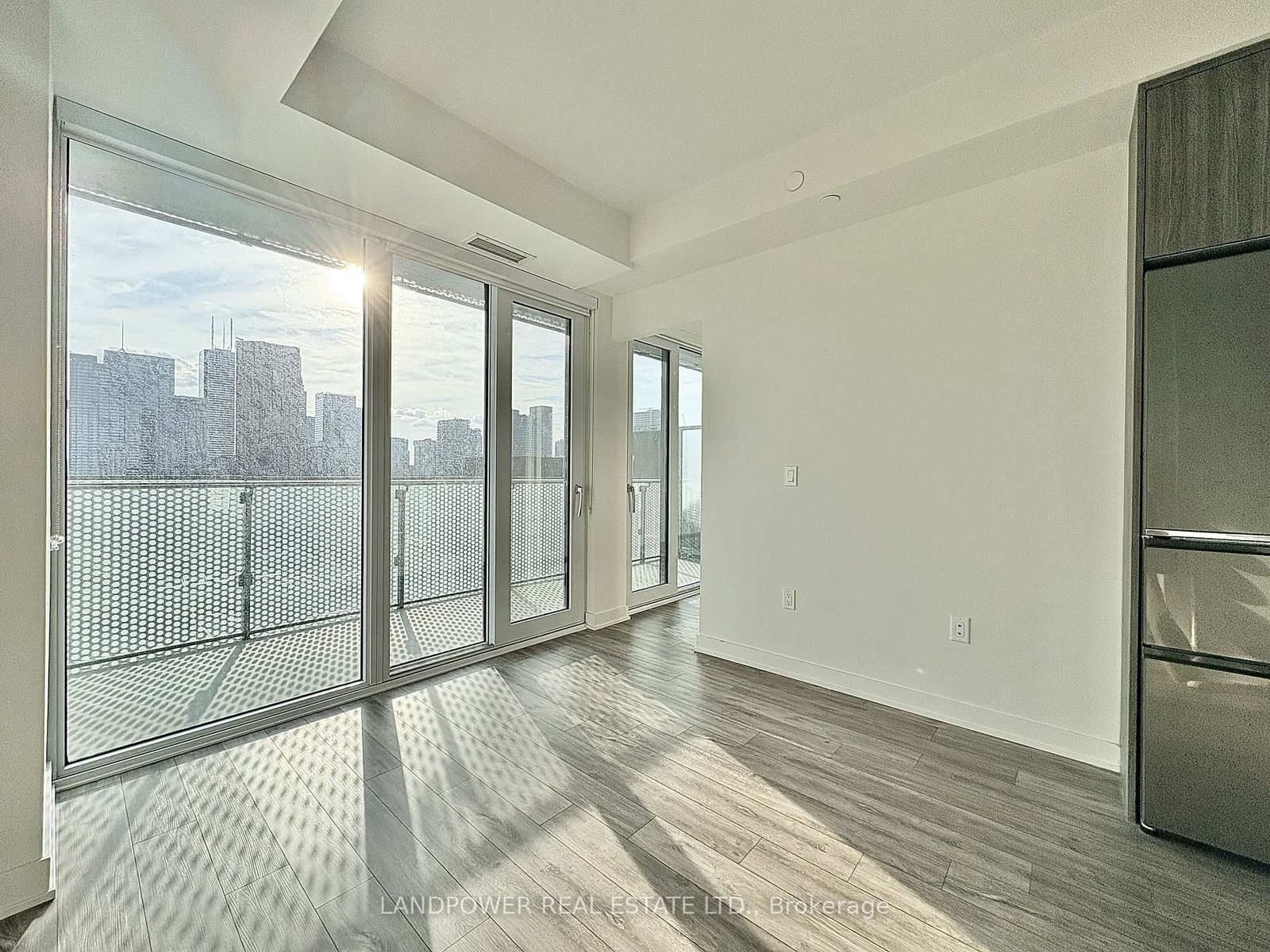 135 Lower Sherbourne Street, Unit 2832 W thumbnail 5