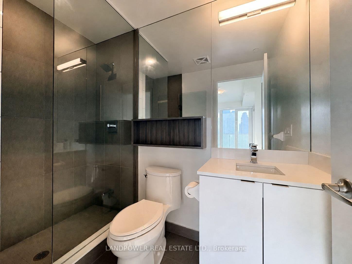 135 Lower Sherbourne Street, Unit 2832 W thumbnail 8