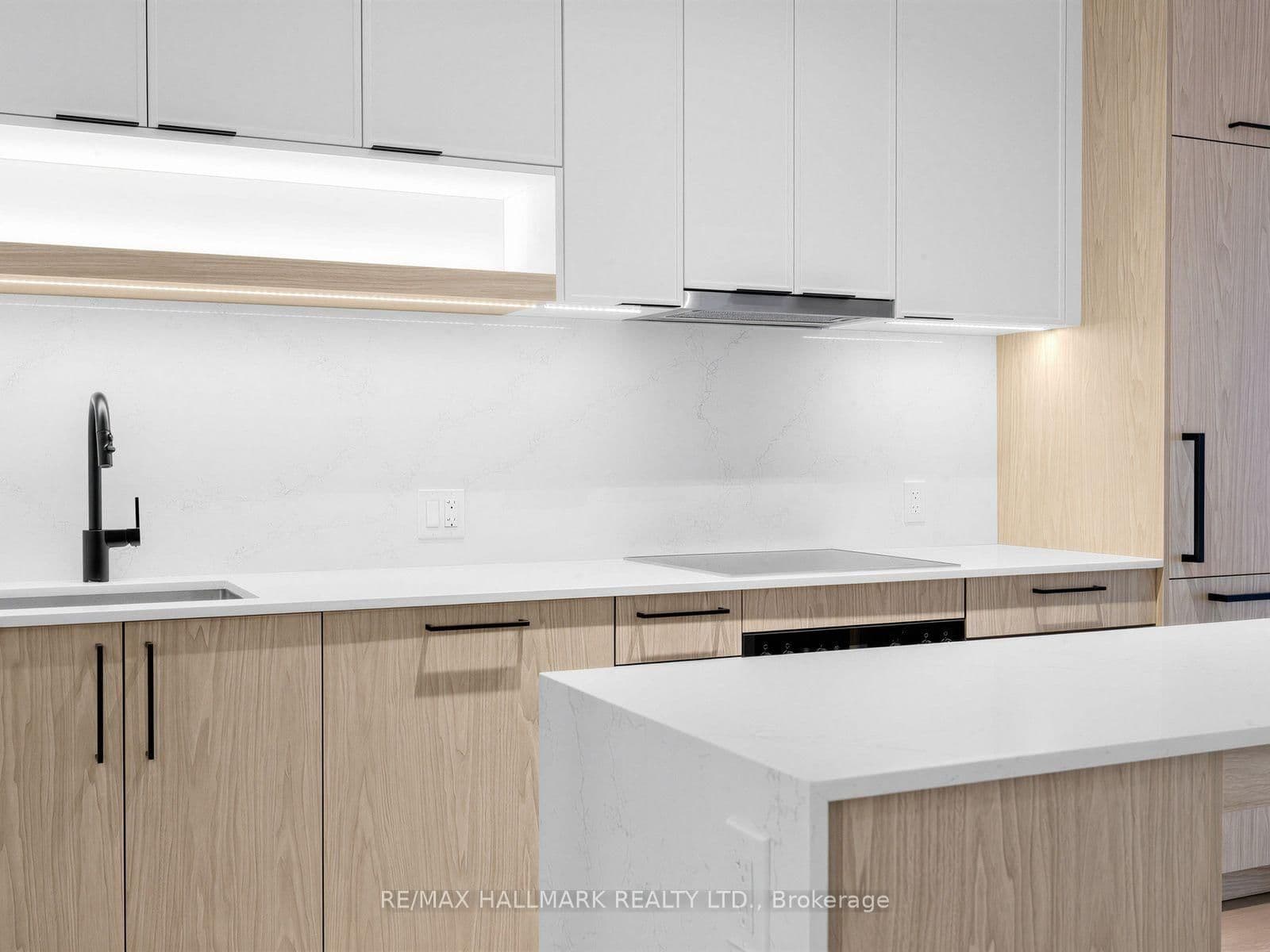 91 Montclair Avenue, Unit 528 thumbnail 9