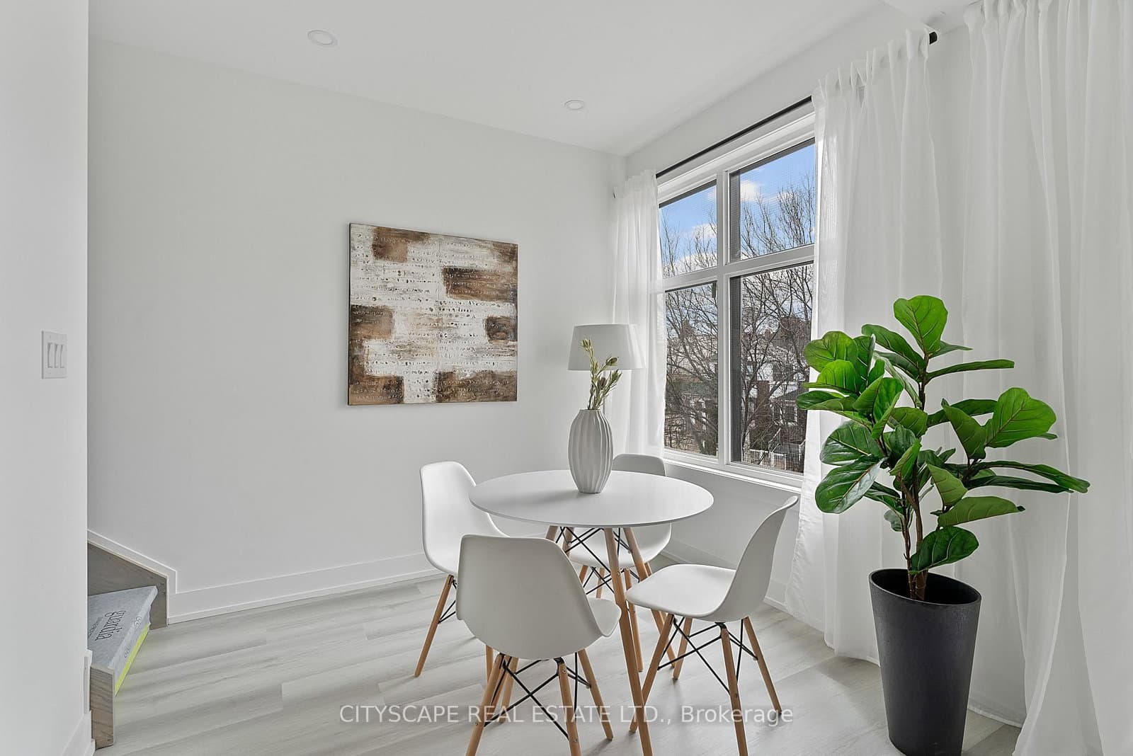 589 Oakwood Avenue, Unit 1 - lower thumbnail 15