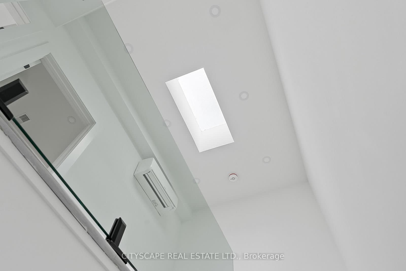 589 Oakwood Avenue, Unit 1 - lower thumbnail 20