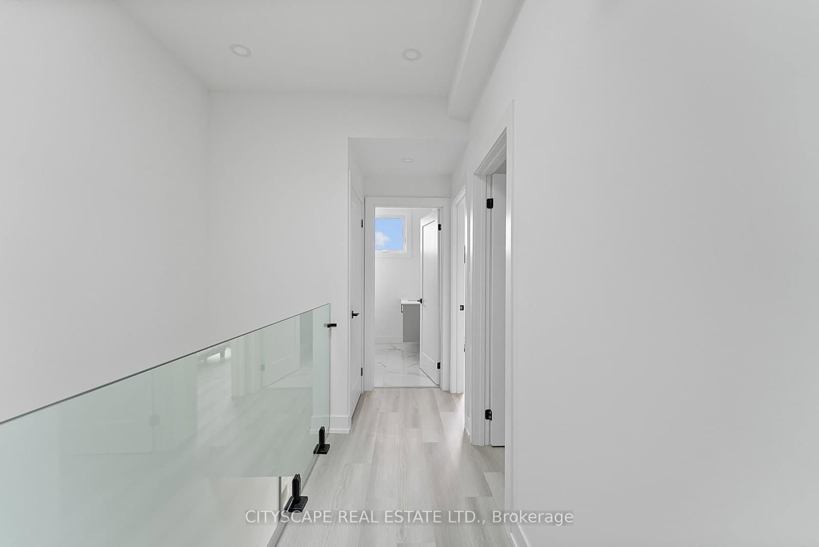 589 Oakwood Avenue, Unit 1 - lower thumbnail 21