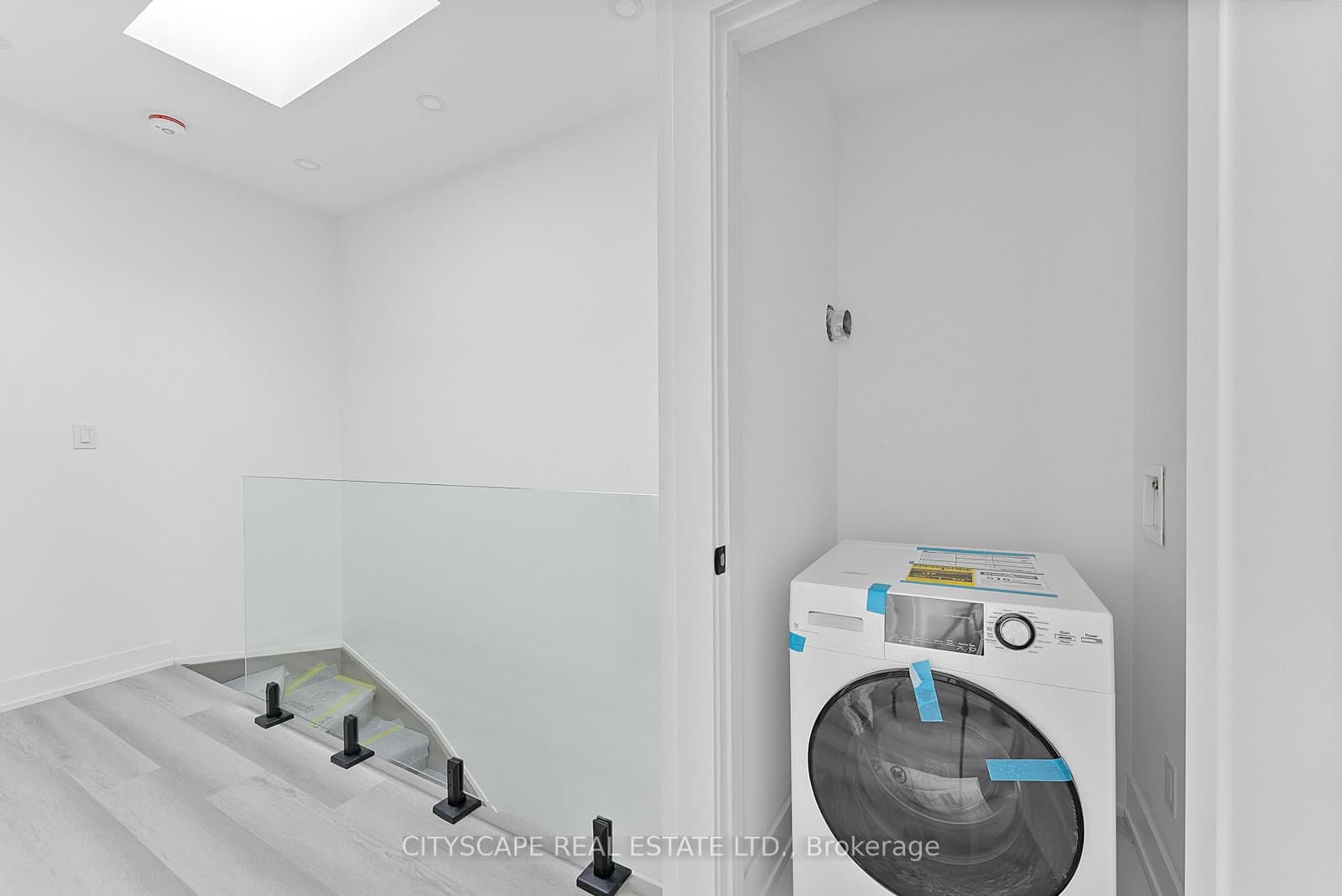 589 Oakwood Avenue, Unit 1 - lower thumbnail 32