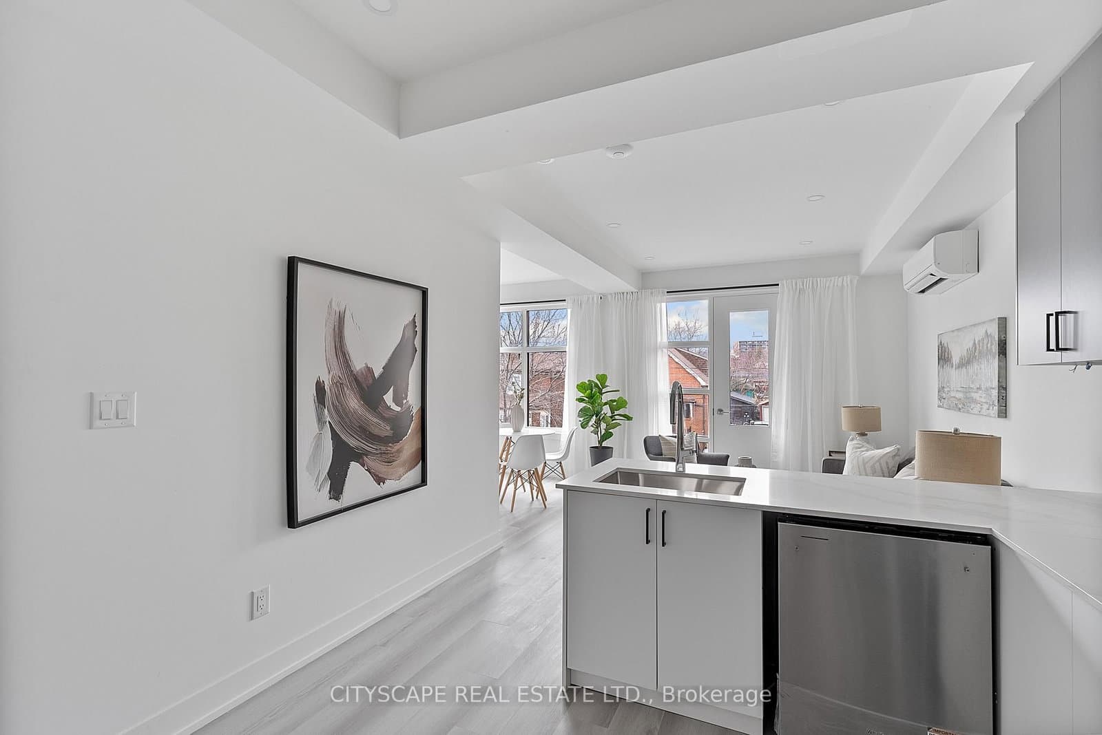 589 Oakwood Avenue, Unit 1 - lower thumbnail 8