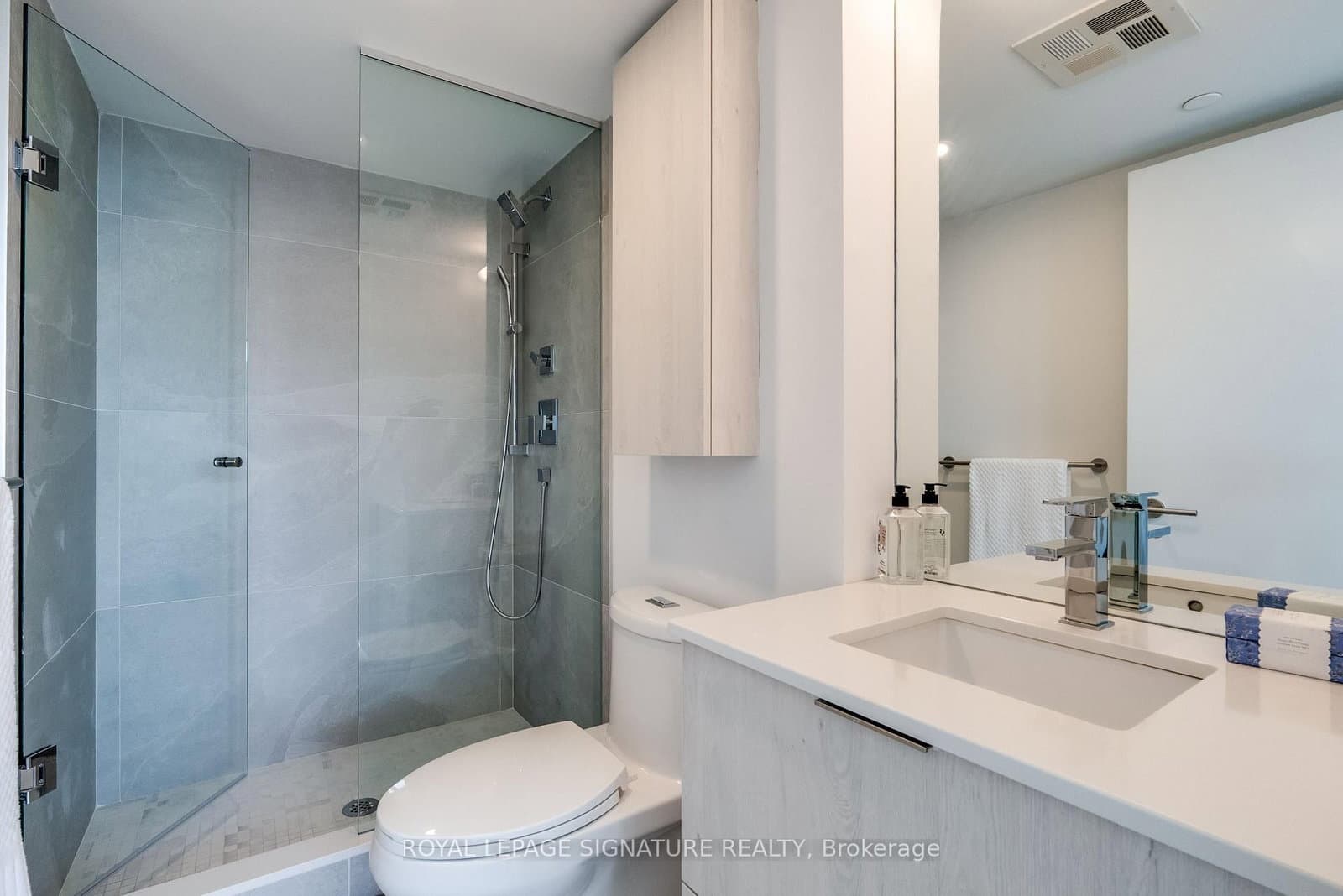 47 Mutual Street, Unit 3107 thumbnail 11