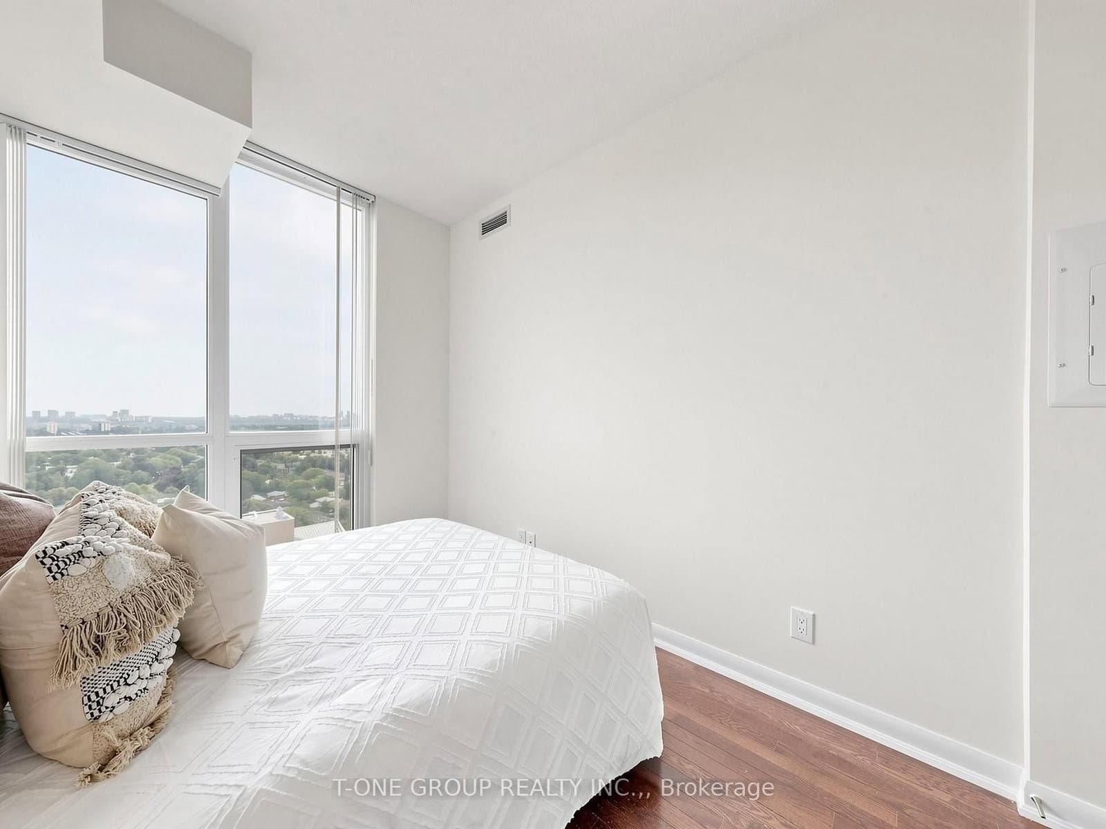 5793 Yonge Street, Unit 2305 thumbnail 28