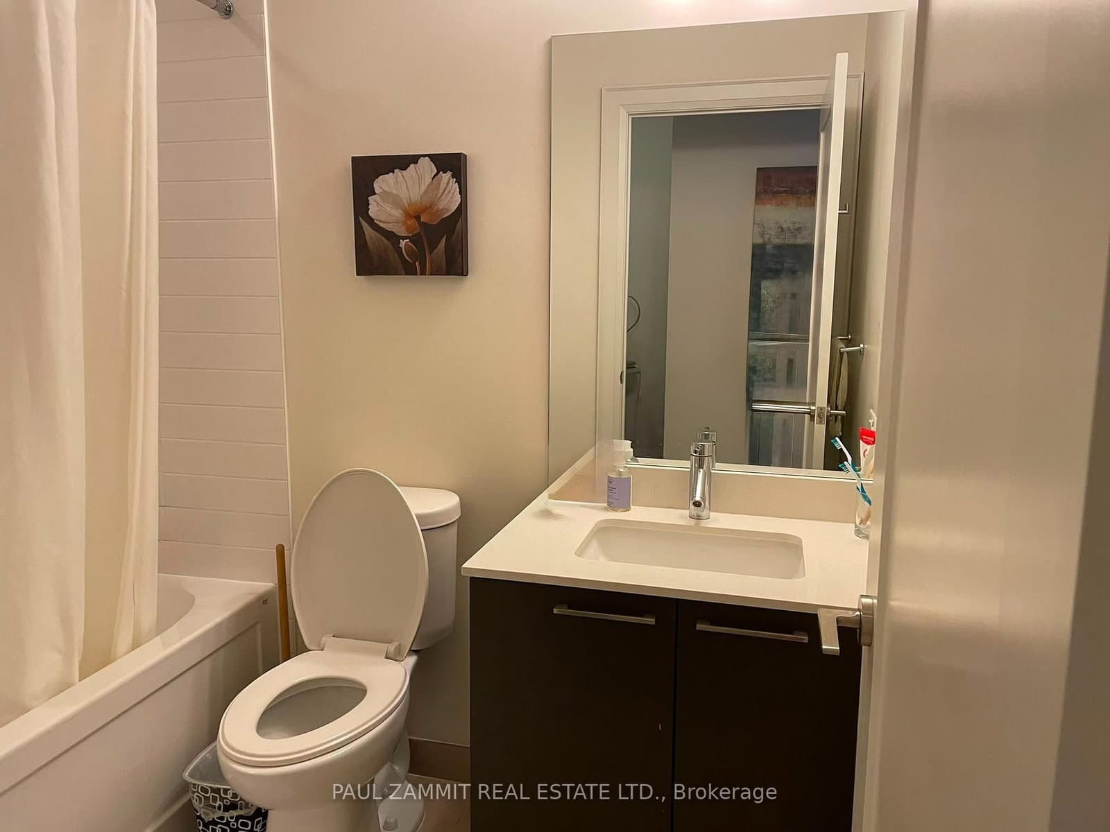 30 Roehampton Avenue, Unit PH05 thumbnail 10