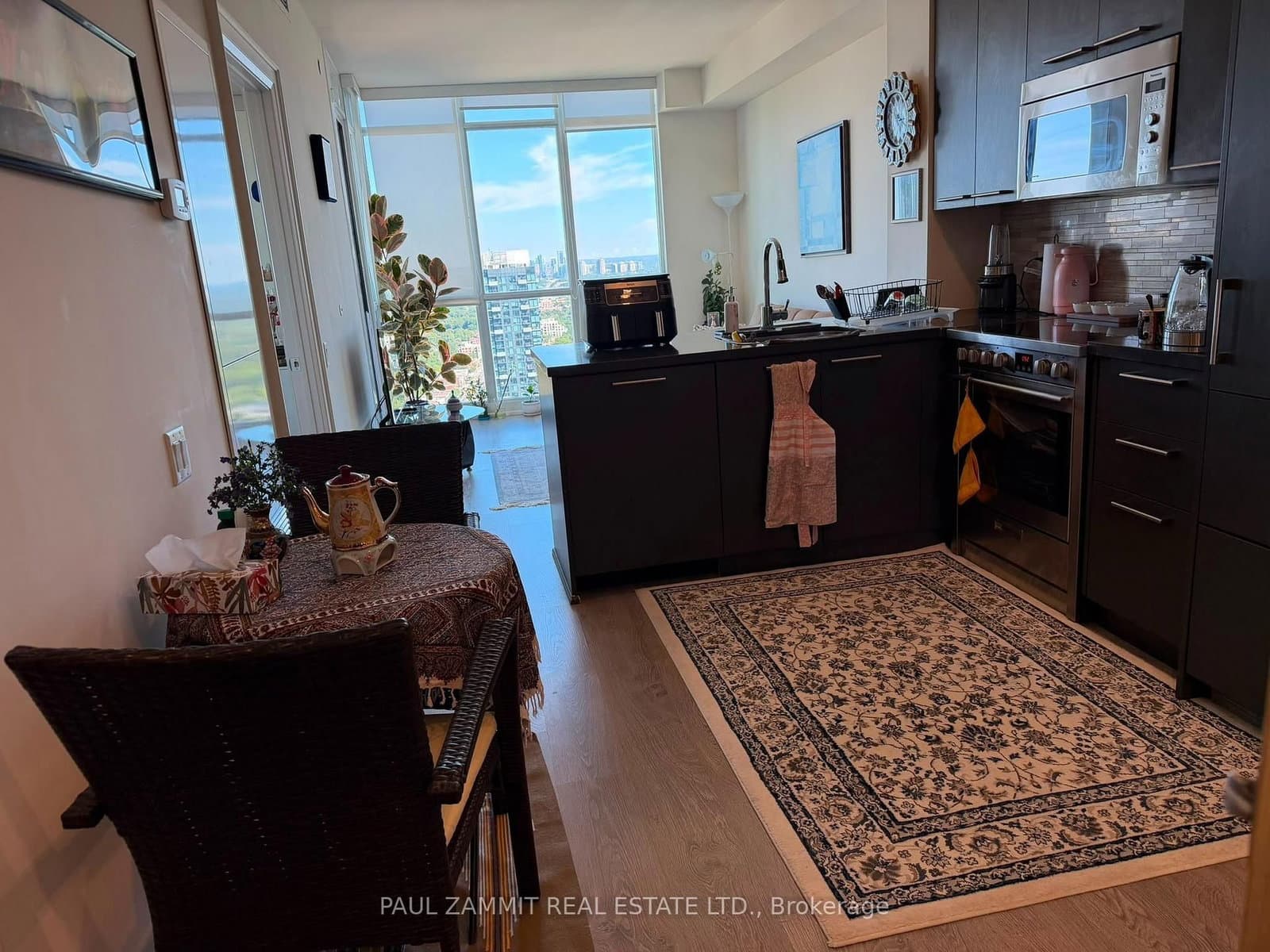 30 Roehampton Avenue, Unit PH05 thumbnail 3