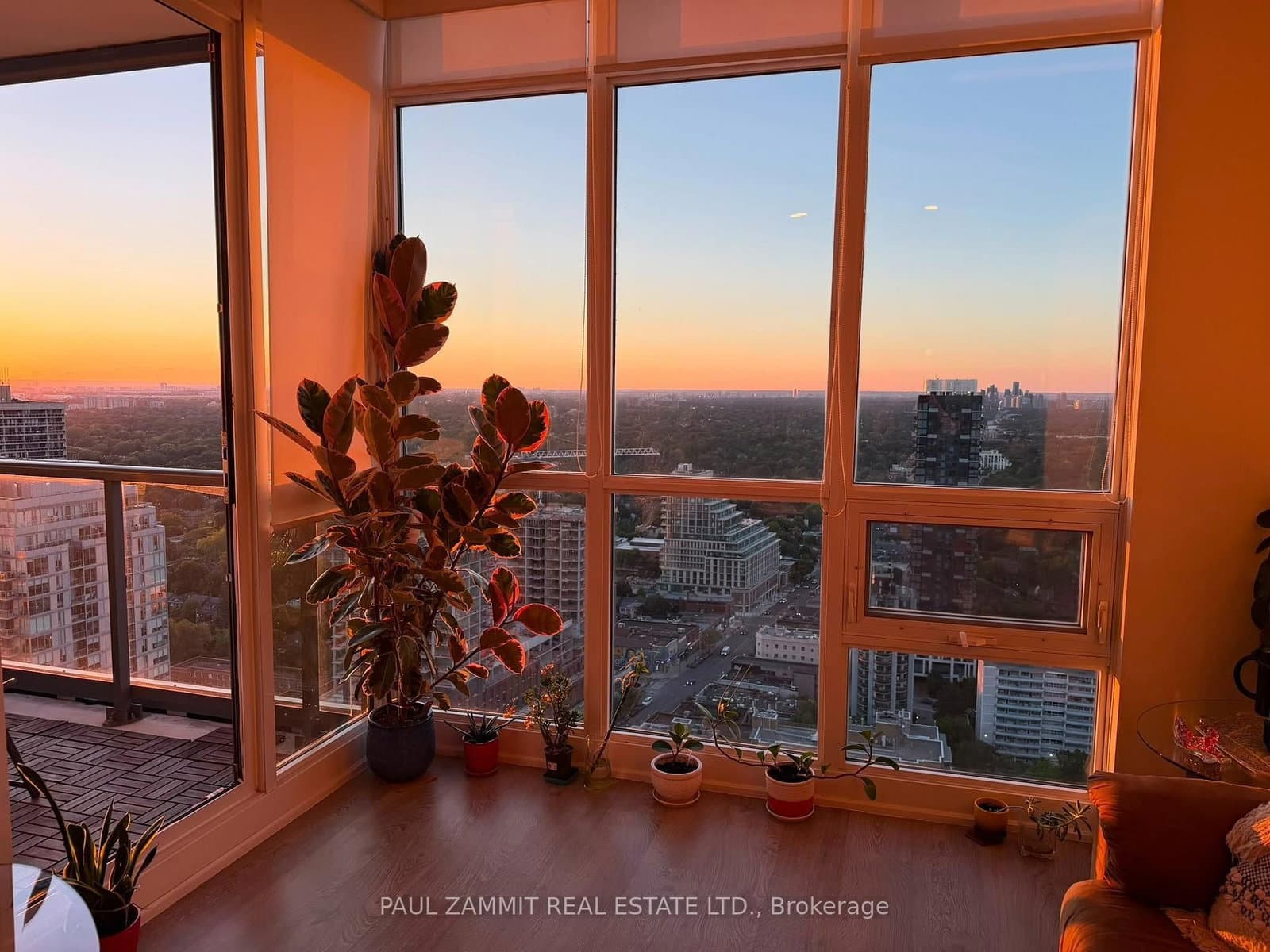 30 Roehampton Avenue, Unit PH05 thumbnail 4