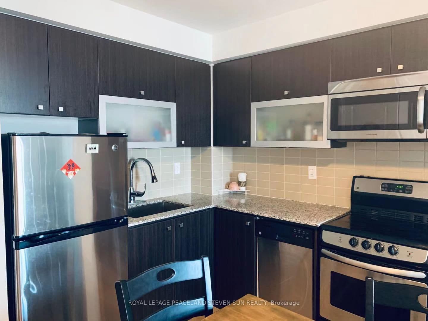 275 Yorkland Road, Unit 1812 thumbnail 6