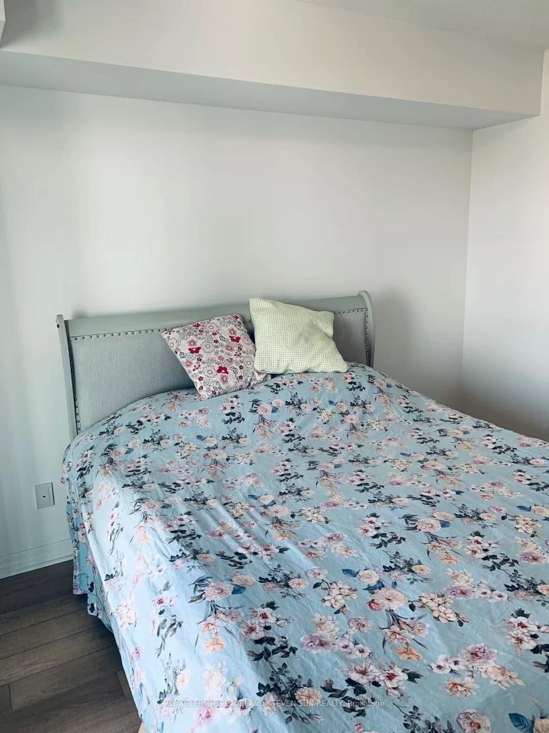 275 Yorkland Road, Unit 1812 thumbnail 8