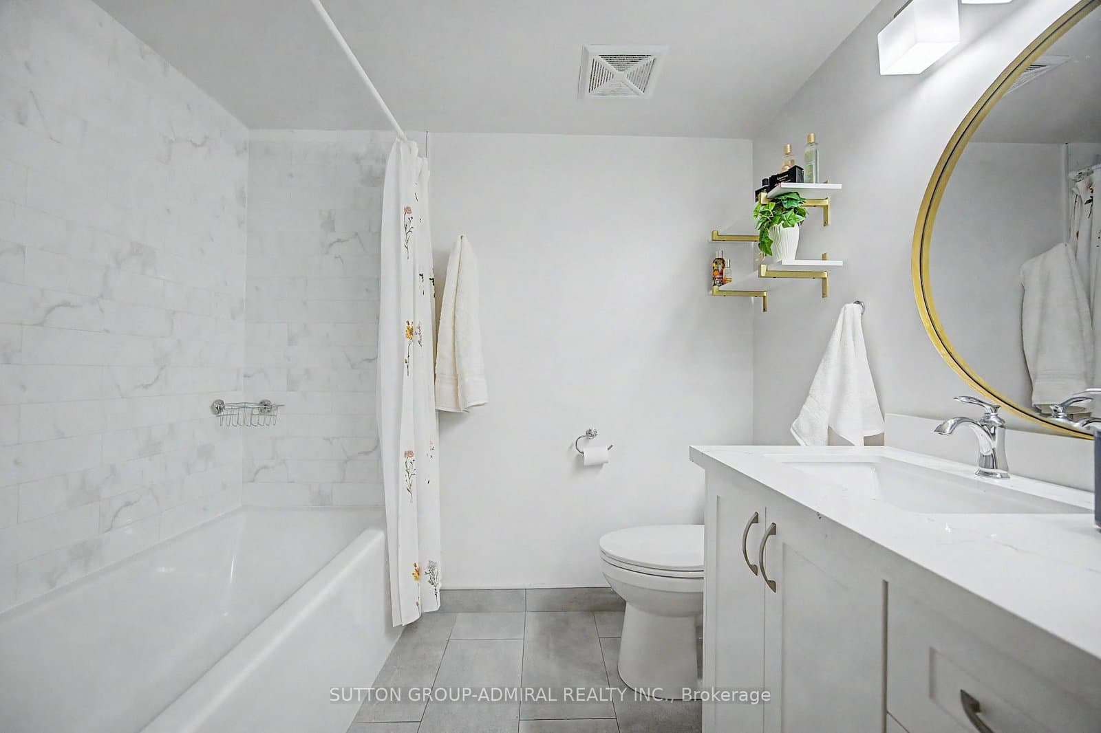 212 Eglinton Avenue, Unit 706 thumbnail 18
