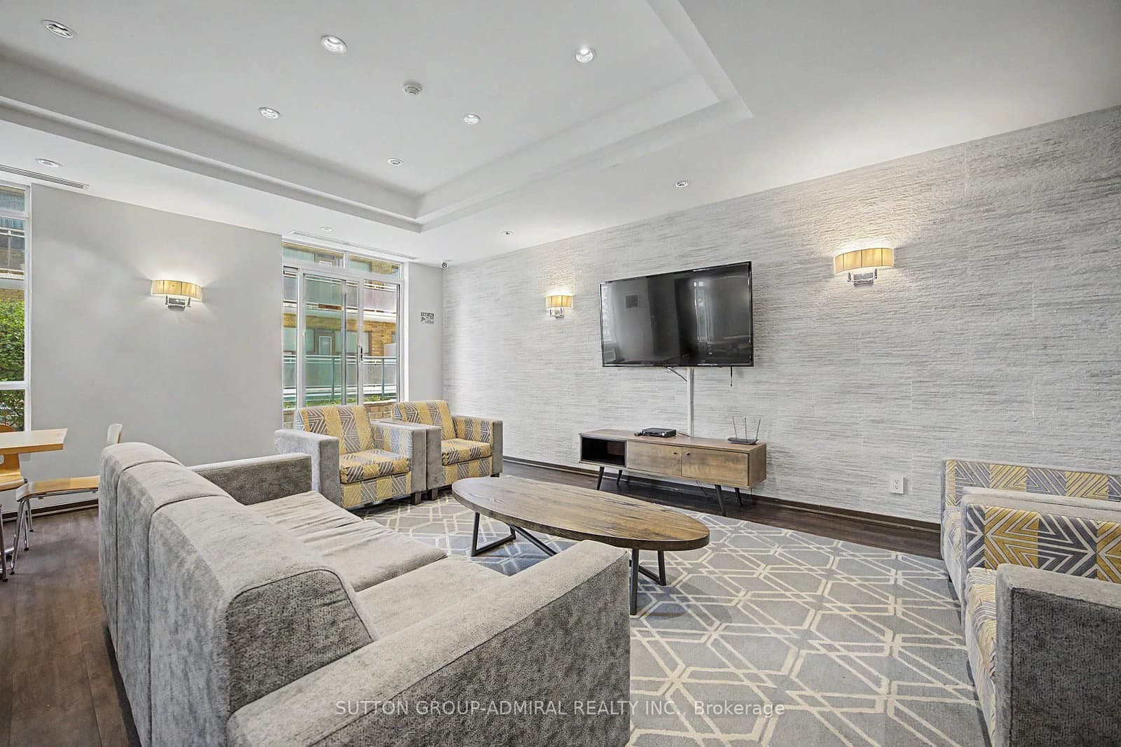 212 Eglinton Avenue, Unit 706 thumbnail 24