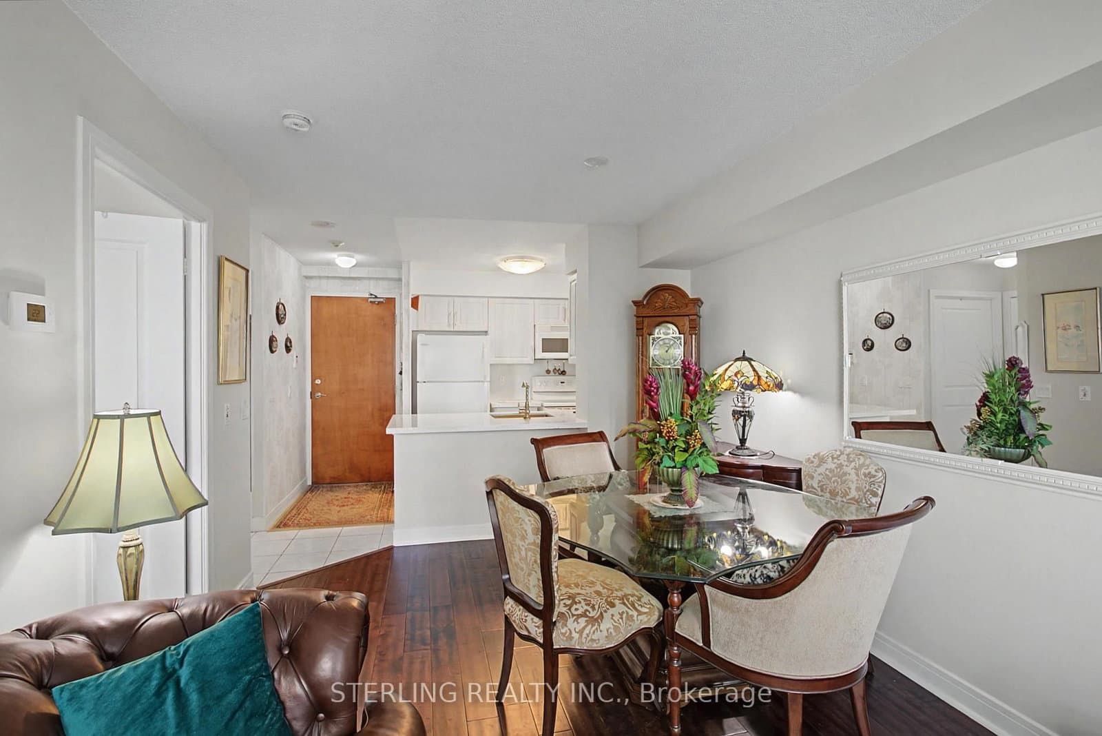 31 Bales Avenue, Unit 1909 thumbnail 13