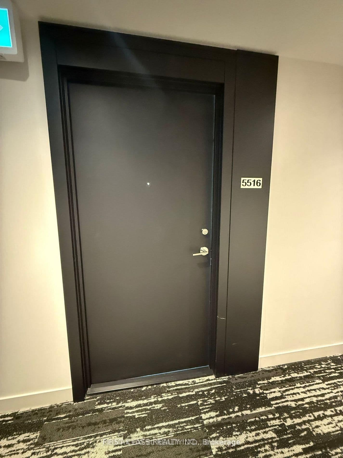 252 Church Street, Unit 5516 thumbnail 2