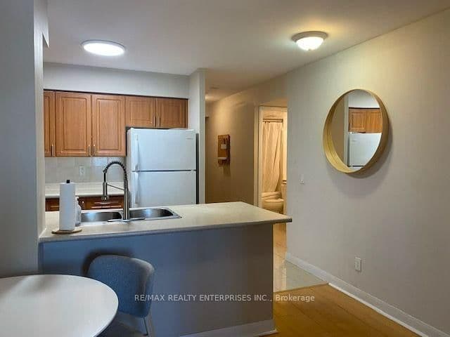 4968 Yonge Street, Unit 1608 thumbnail 17
