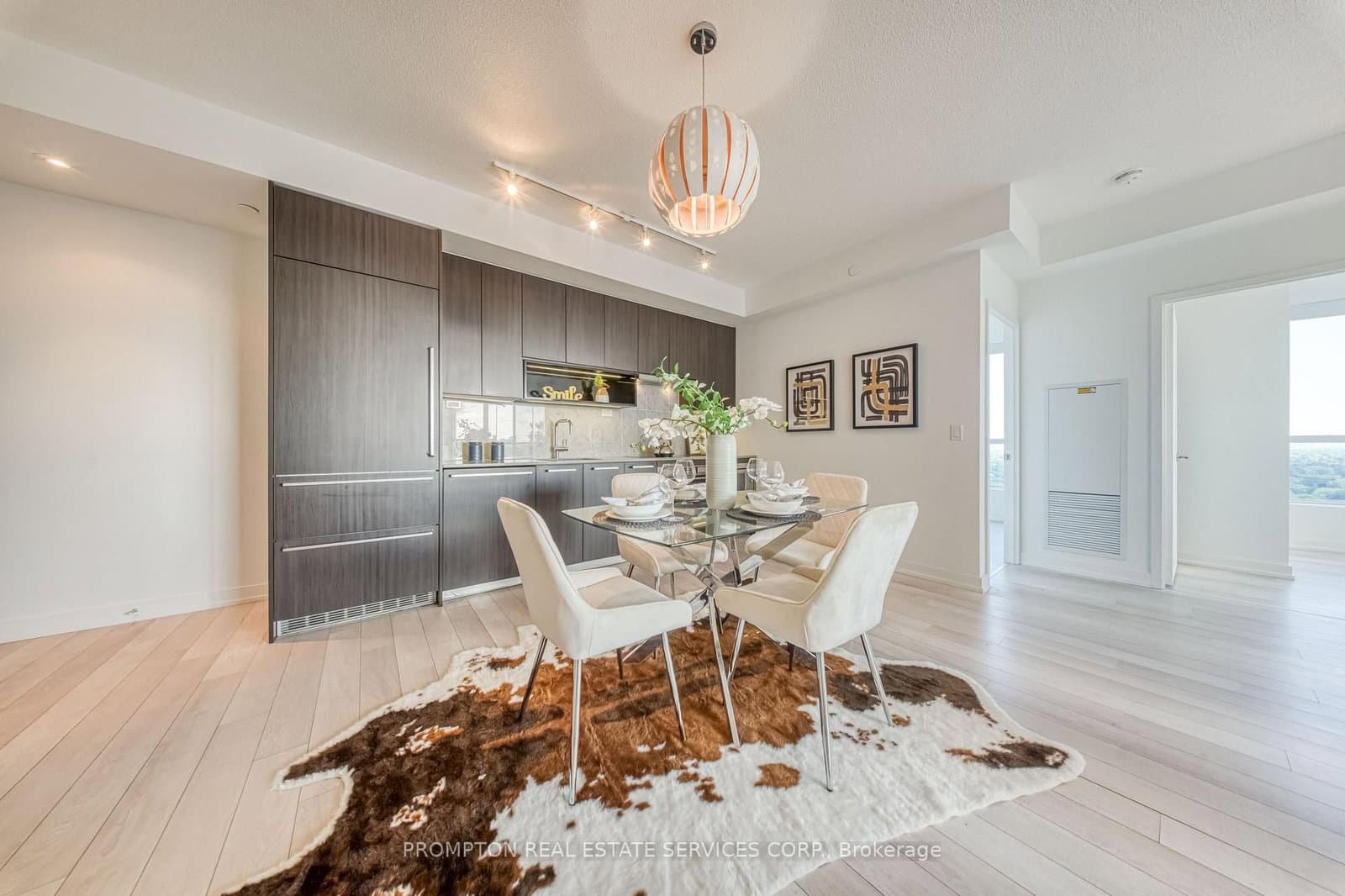 115 Mcmahon Drive, Unit 2511 thumbnail 6