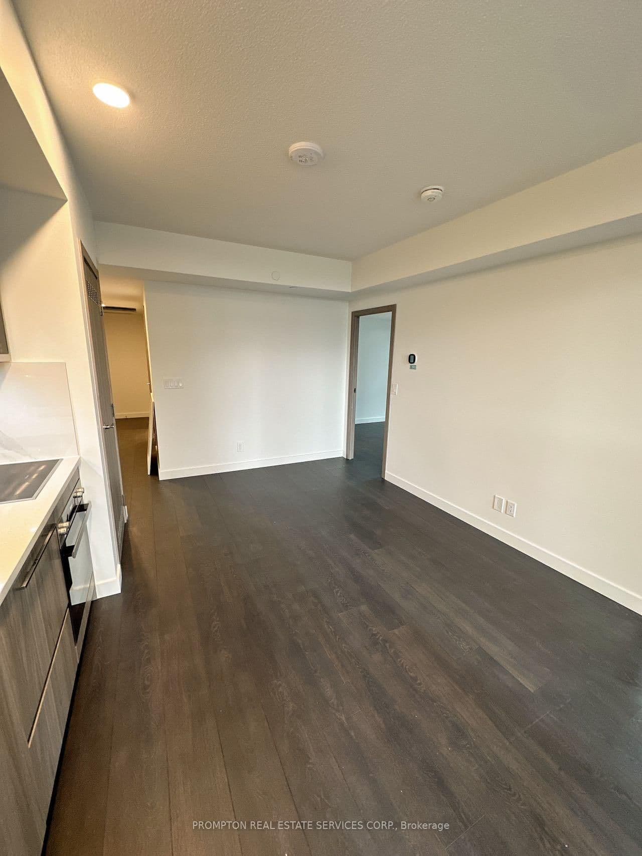 38 Widmer Street, Unit 1707 thumbnail 12