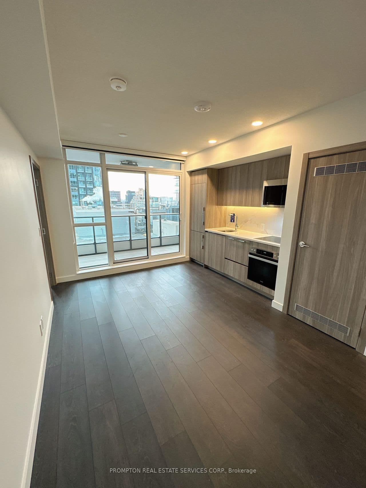 38 Widmer Street, Unit 1707 thumbnail 20