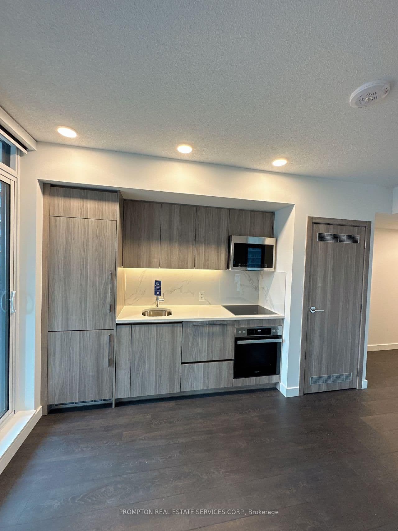 38 Widmer Street, Unit 1707 thumbnail 7