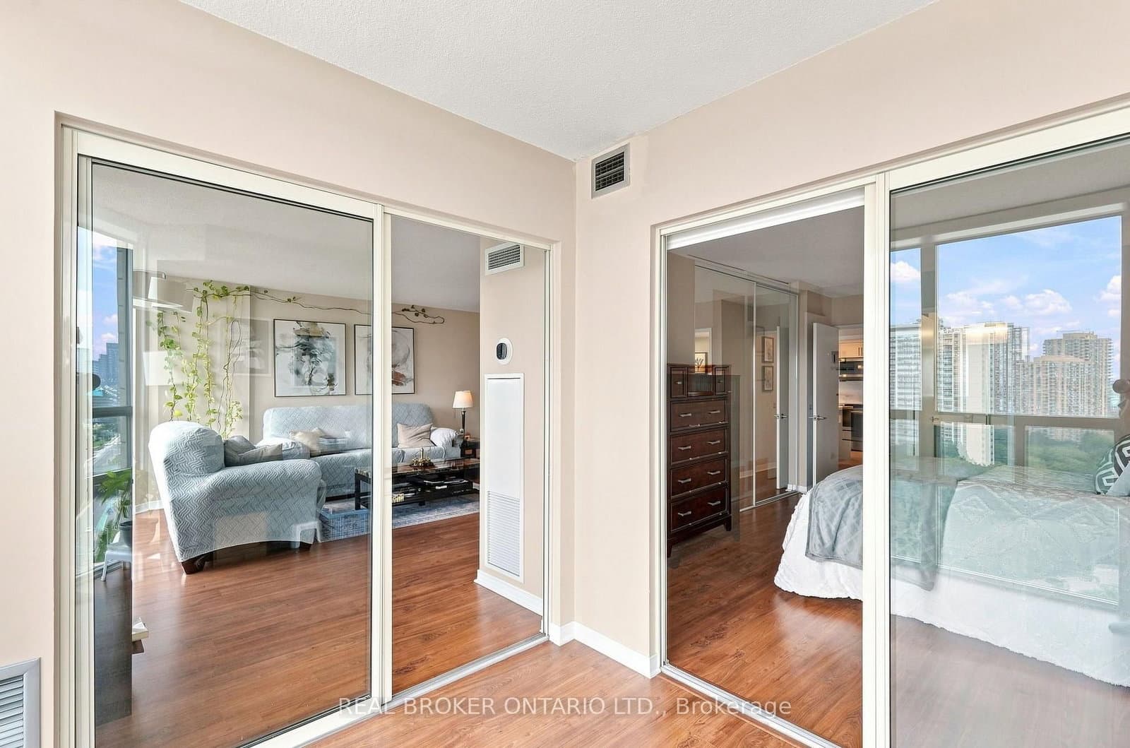 205 Wynford Drive, Unit 2207 thumbnail 20