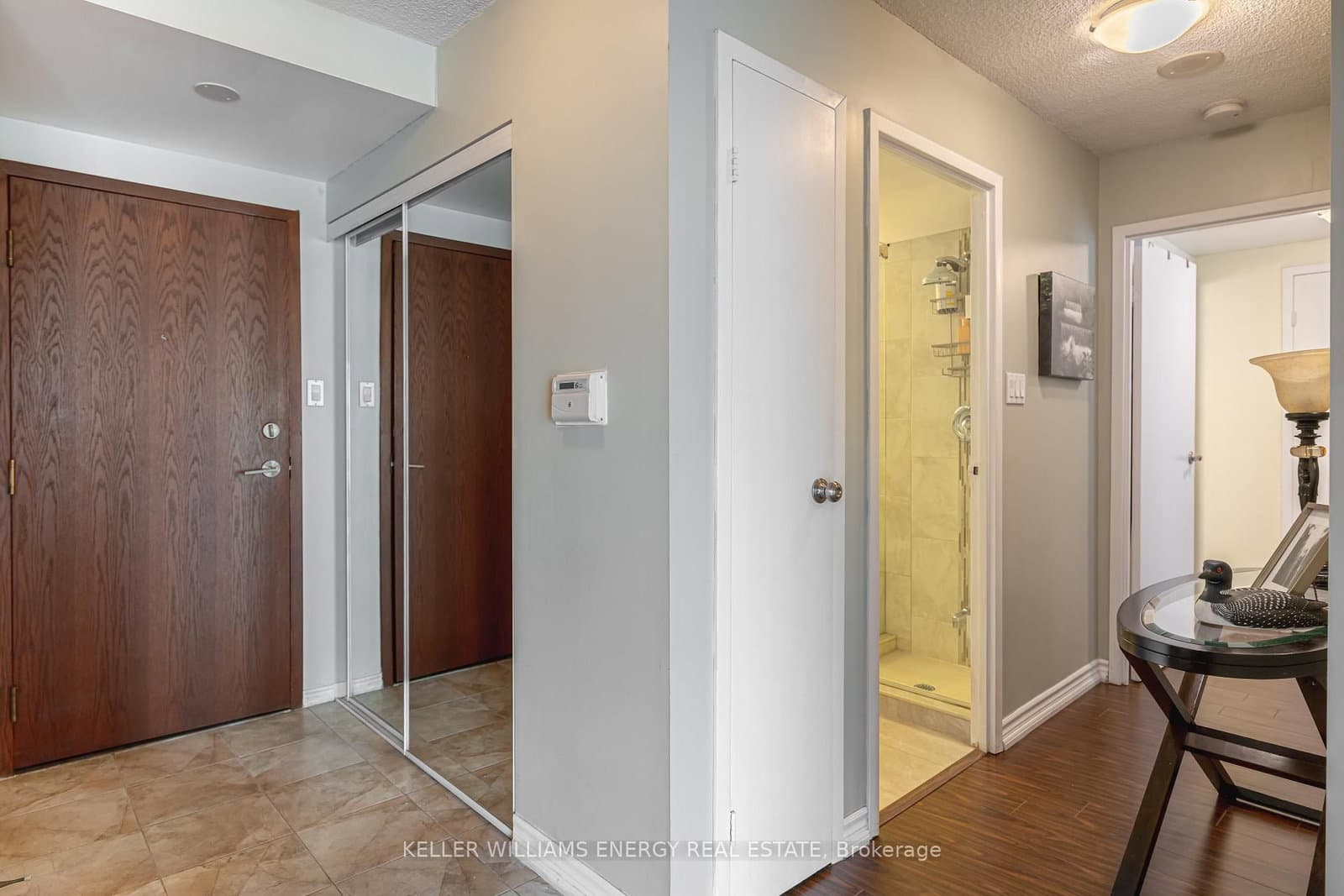 10 Yonge Street, Unit 1604 thumbnail 11