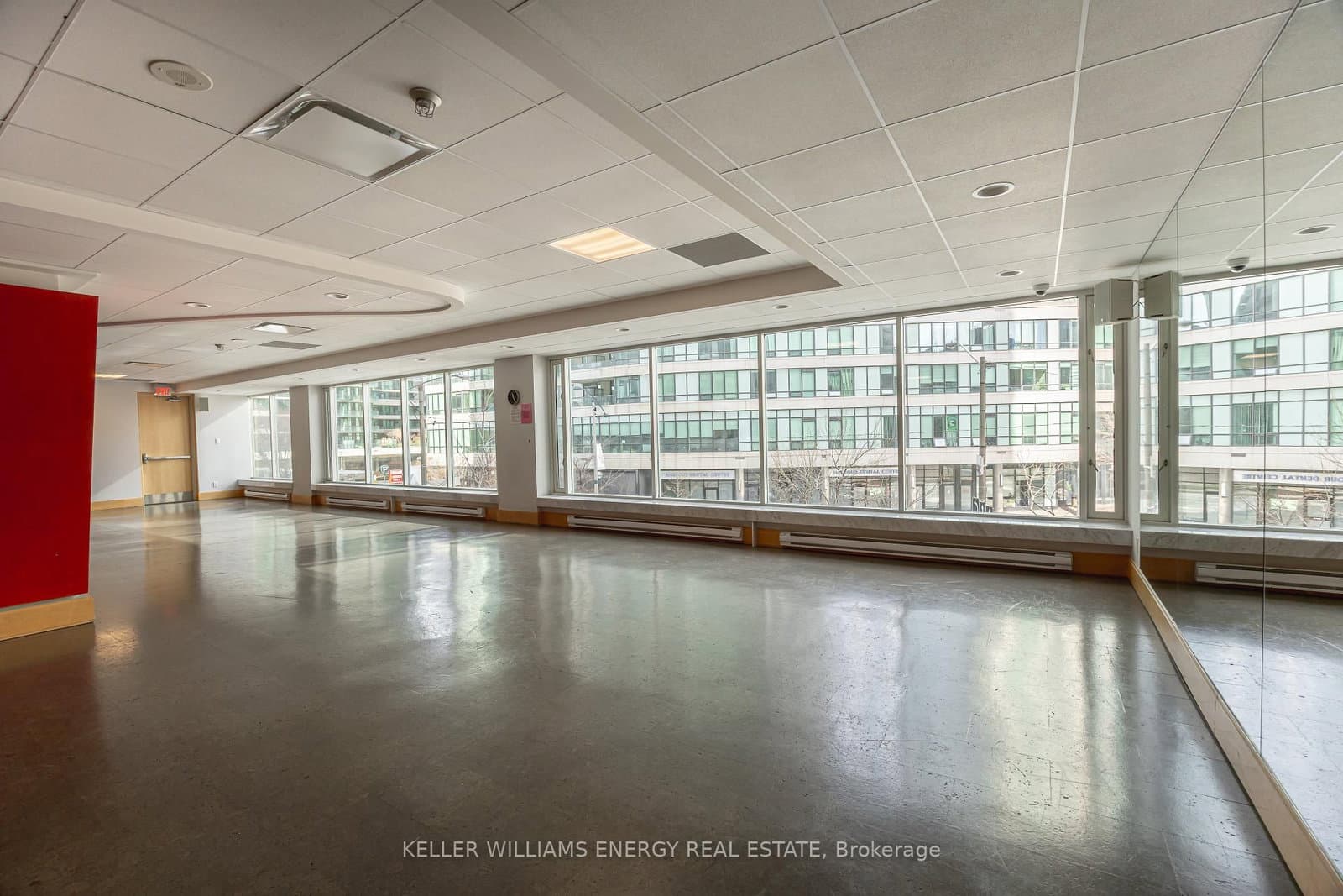 10 Yonge Street, Unit 1604 thumbnail 25