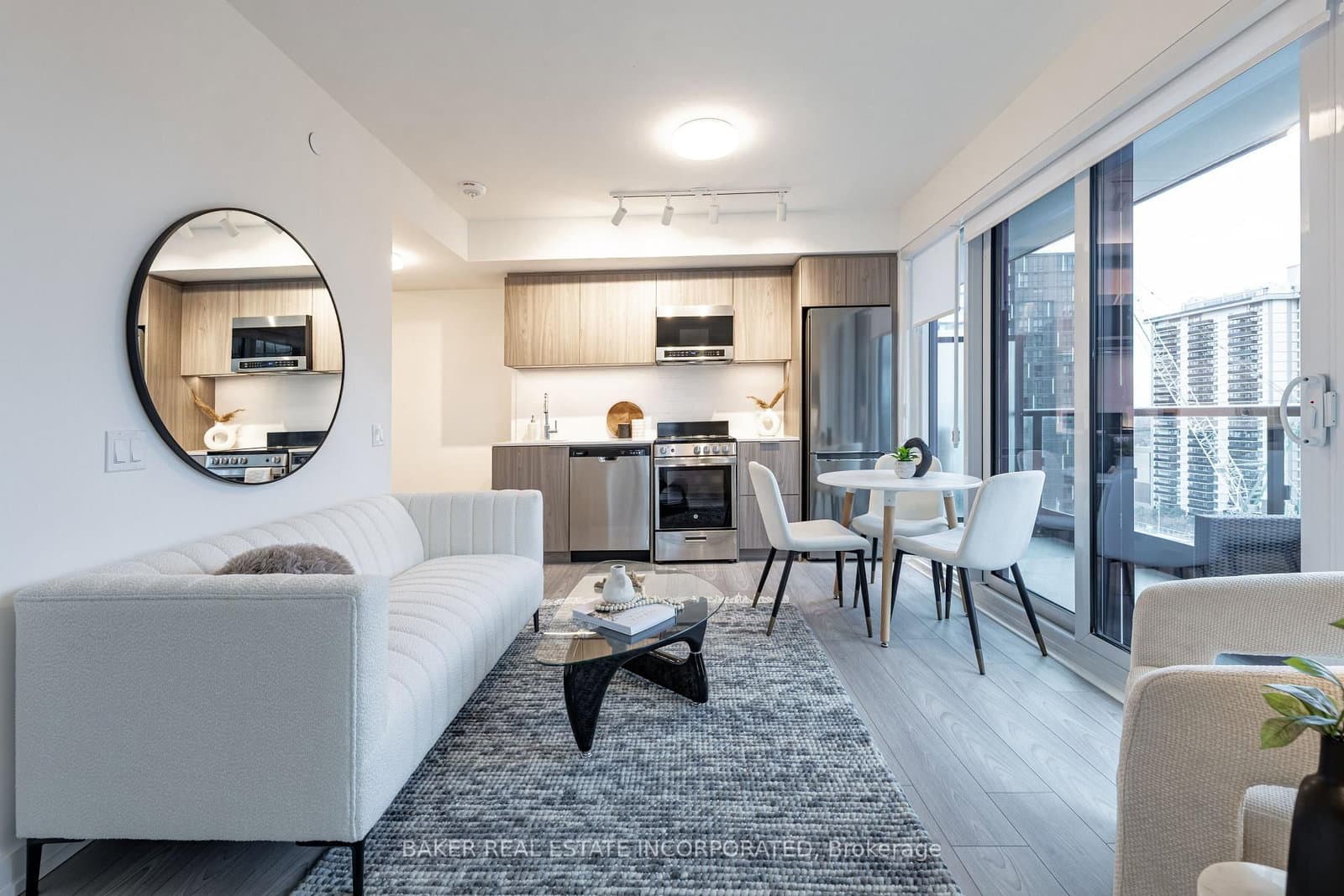 223 Redpath Avenue, Unit 1410 thumbnail 4