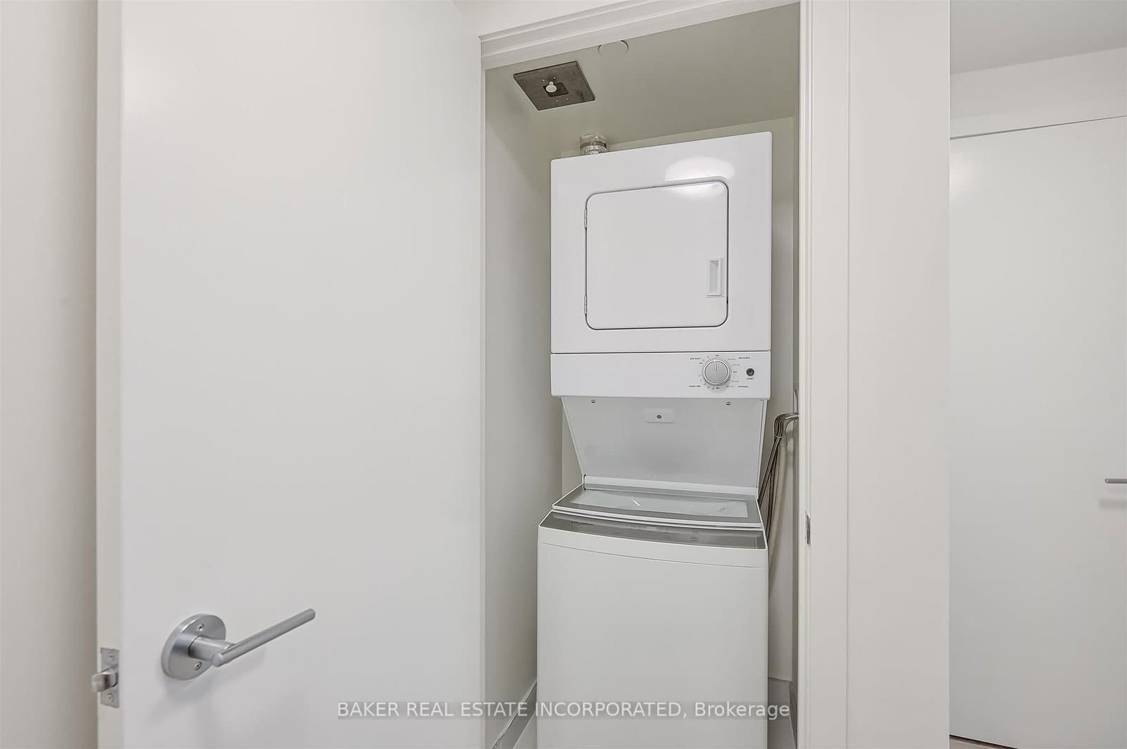 223 Redpath Avenue, Unit 3402 thumbnail 12