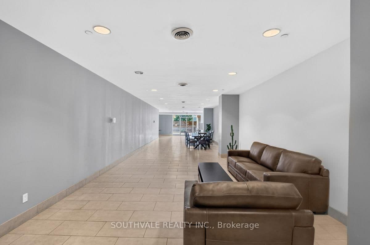 393 King St. W, Unit 1107 thumbnail 27