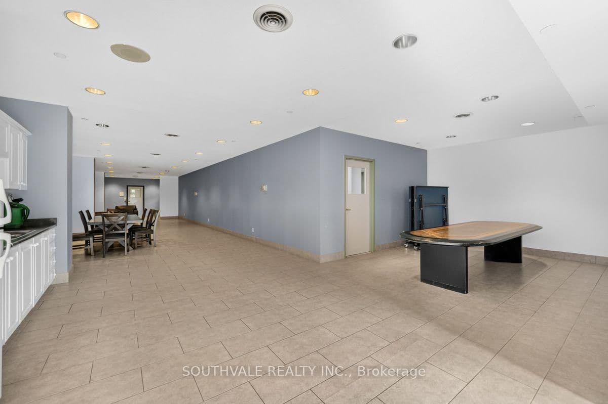 393 King St. W, Unit 1107 thumbnail 29