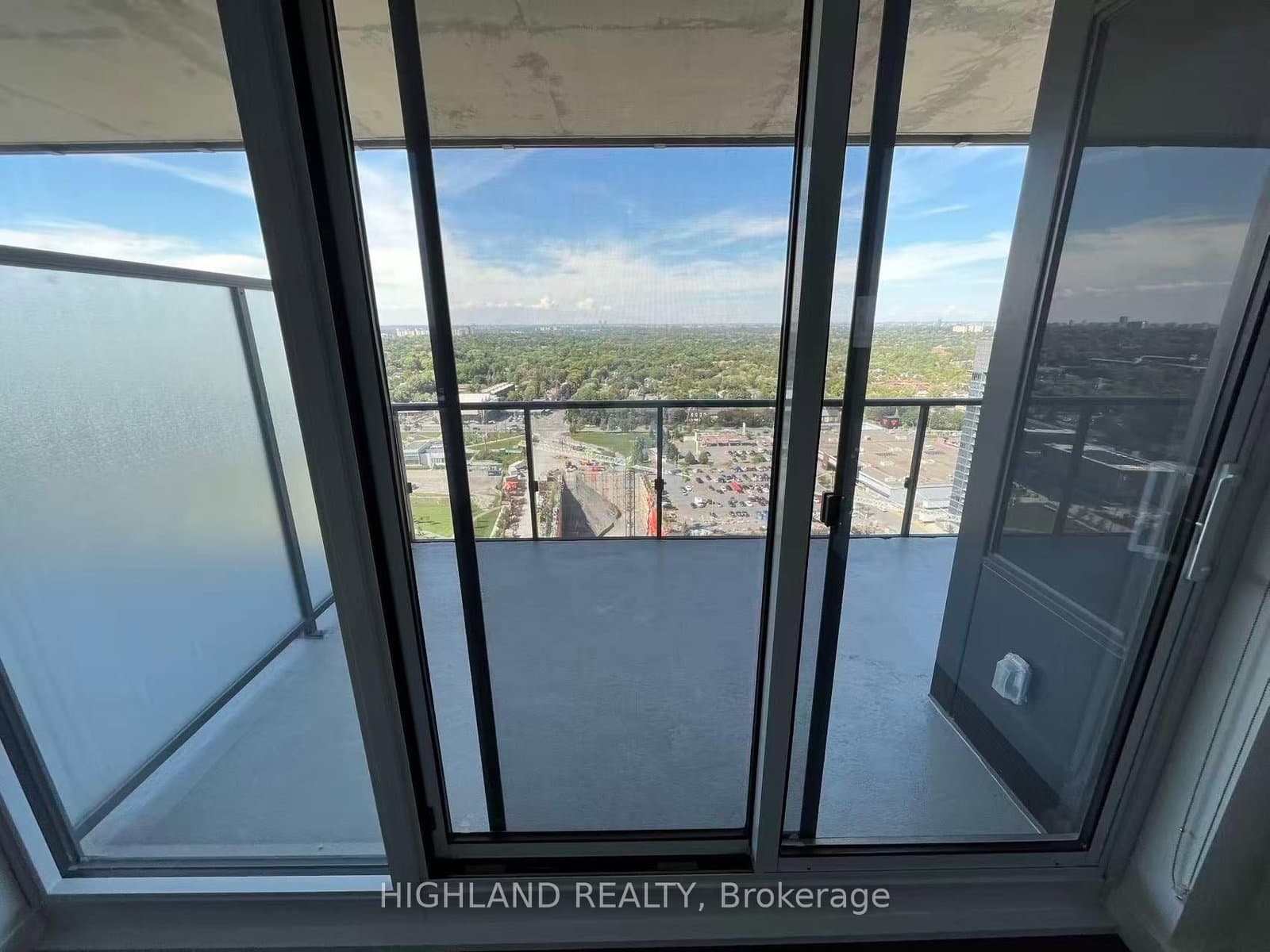 85 Mcmahon Drive, Unit 2808 thumbnail 12