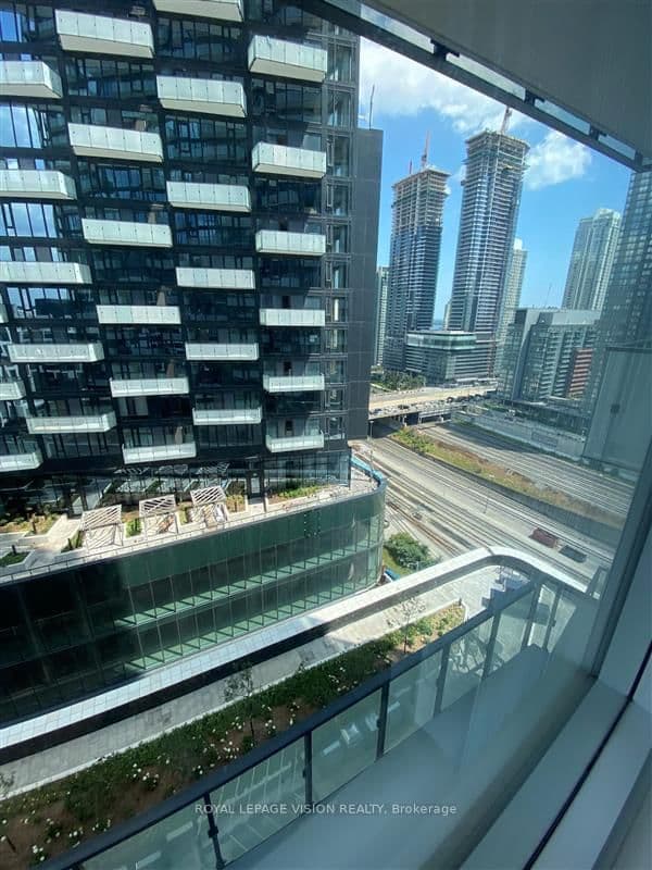 470 Front Street W, Unit 1210 thumbnail 15