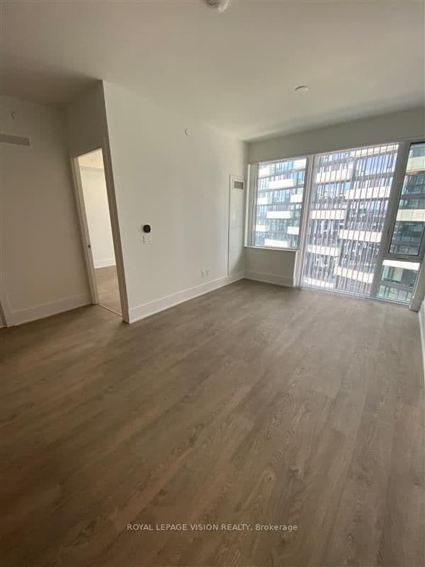 470 Front Street W, Unit 1210 thumbnail 4