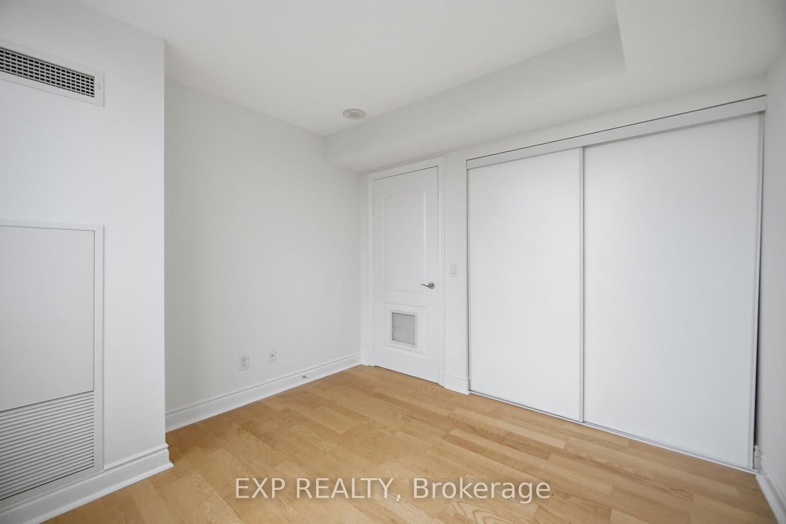 1103 Leslie Street, Unit 1103 thumbnail 16